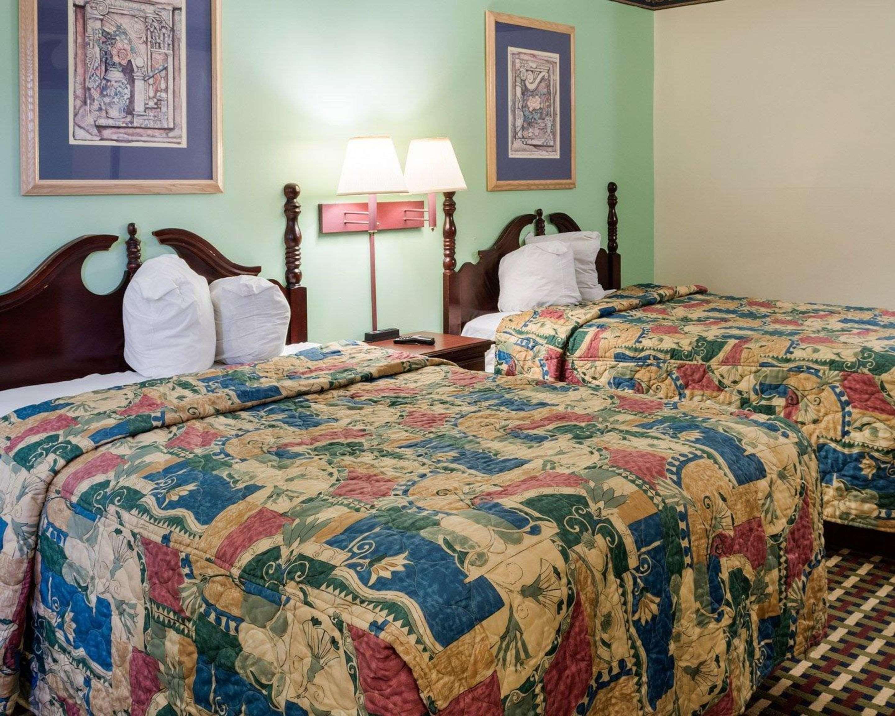 Econo Lodge Near Fort Gregg-Adams I-295 Hopewell Buitenkant foto