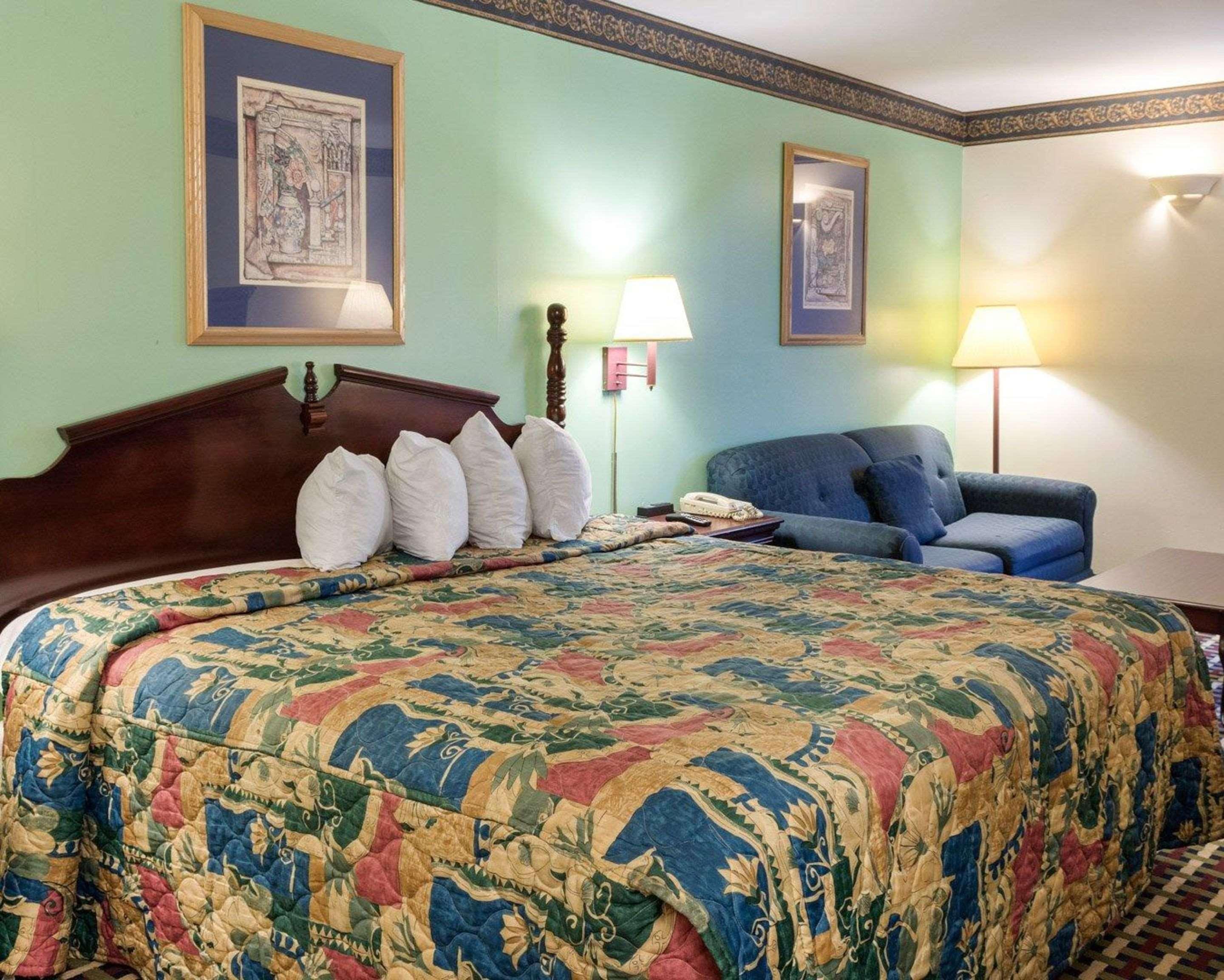 Econo Lodge Near Fort Gregg-Adams I-295 Hopewell Buitenkant foto